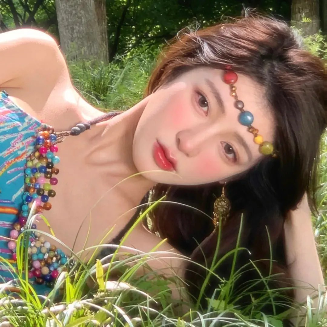 葛妮斯派特洛之风情万种